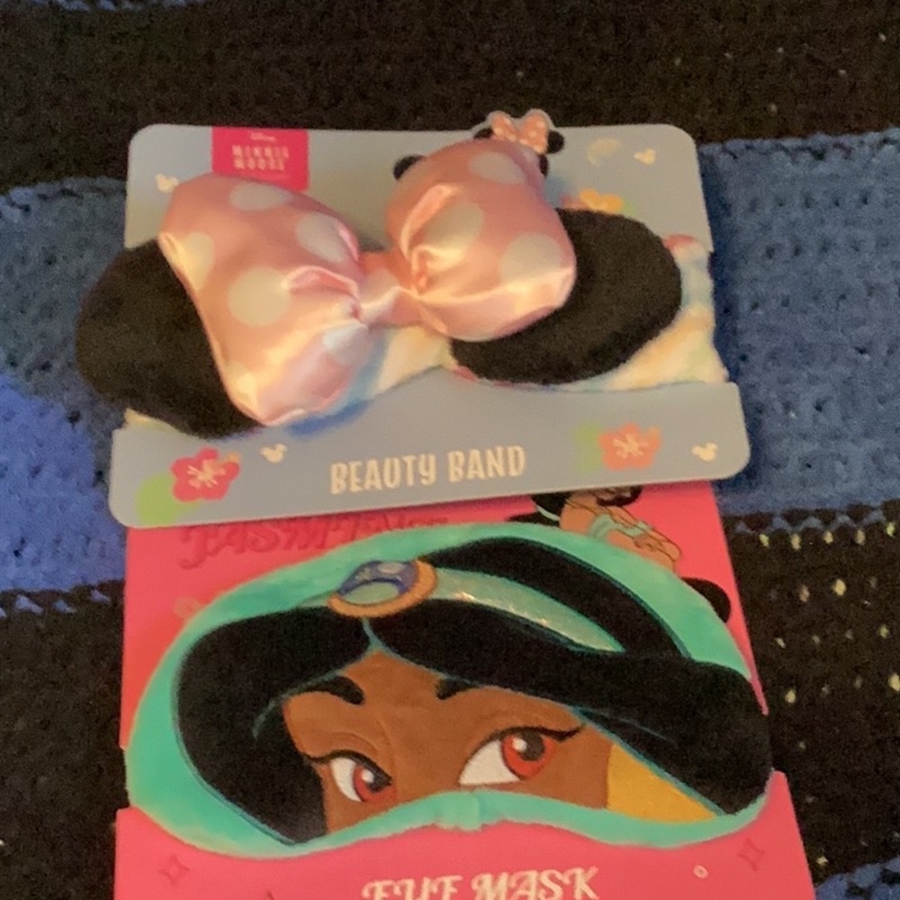 ❤️ Disney headband and face mask